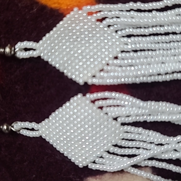 Beautiful beaded earrings!! - Picture 3 of 3